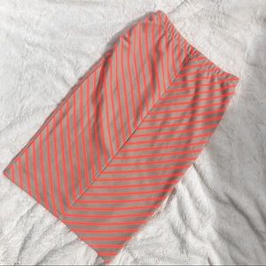 Bar III Beige & Hot Pink Chevron Pencil Skirt